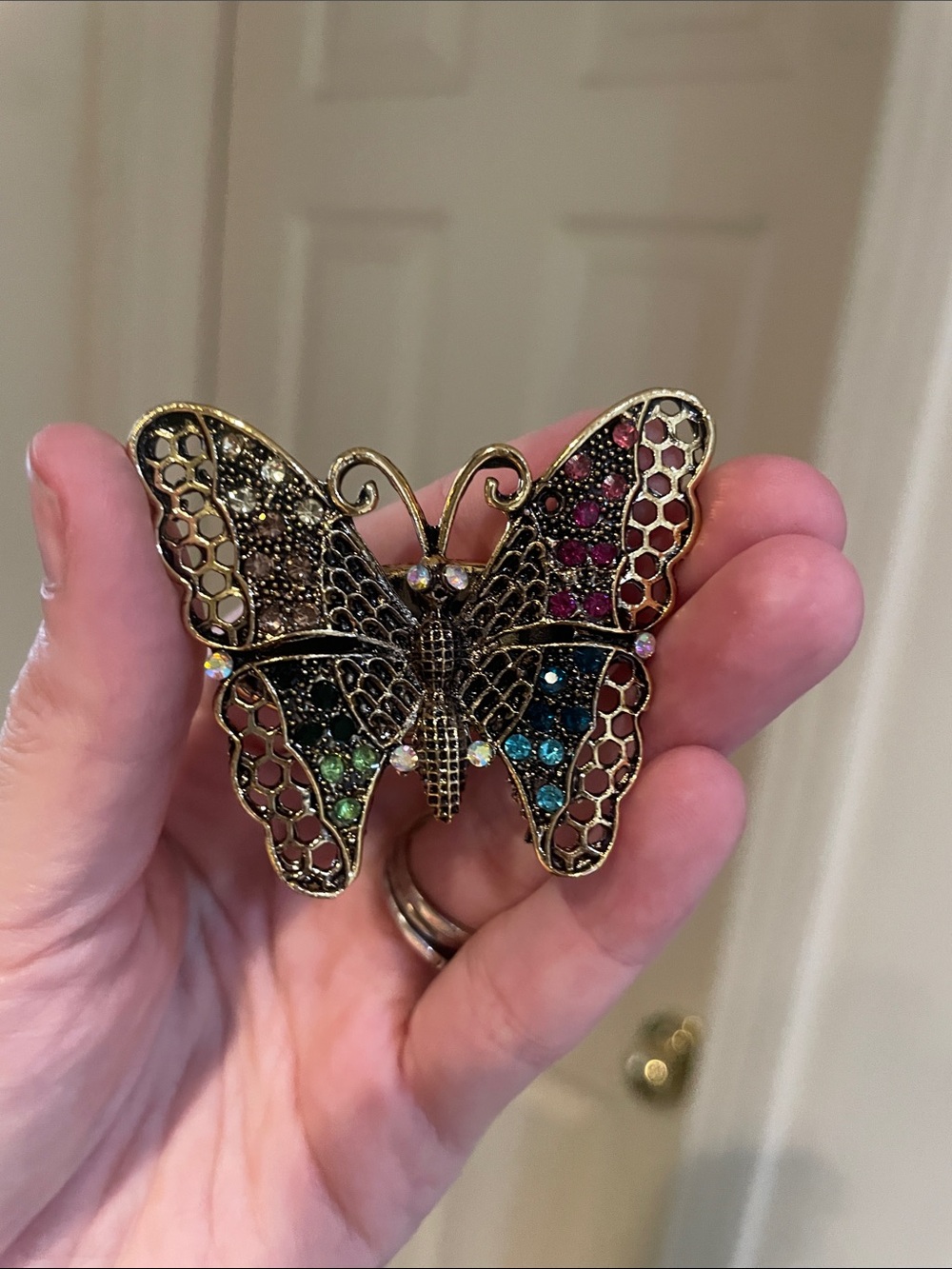 Butterfly Brooch - Picture 4 of 4